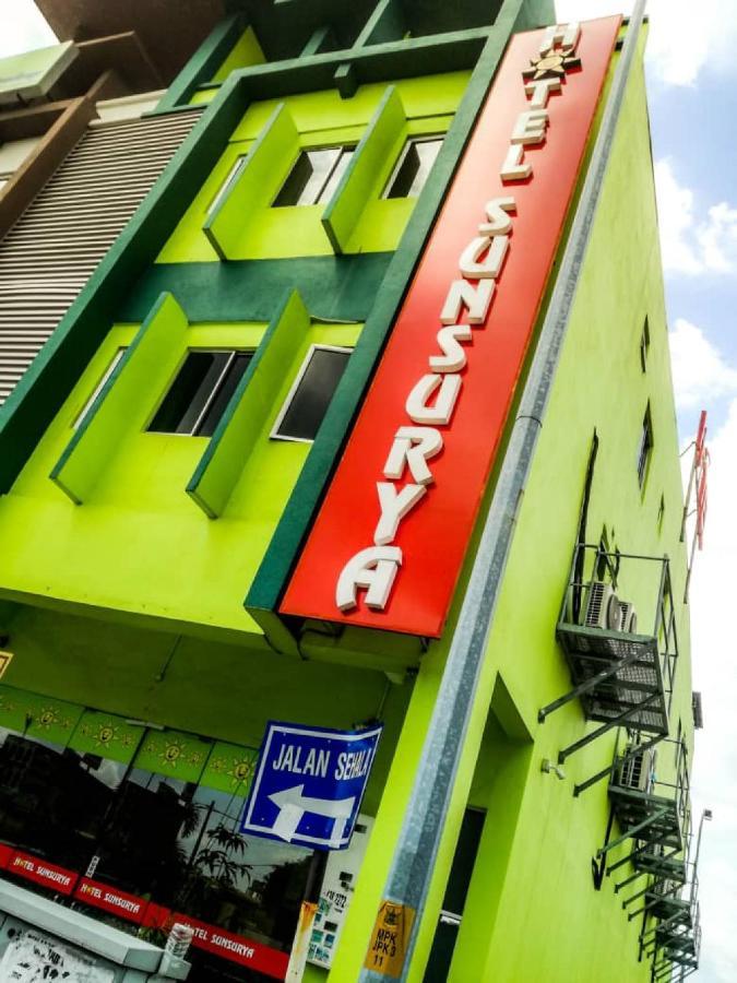 Hotel Sunsurya Klang Esterno foto