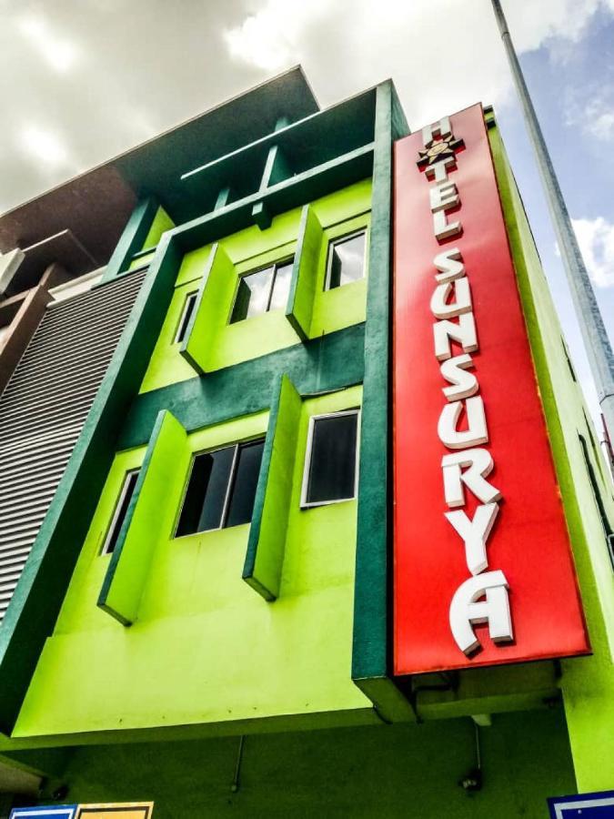 Hotel Sunsurya Klang Esterno foto