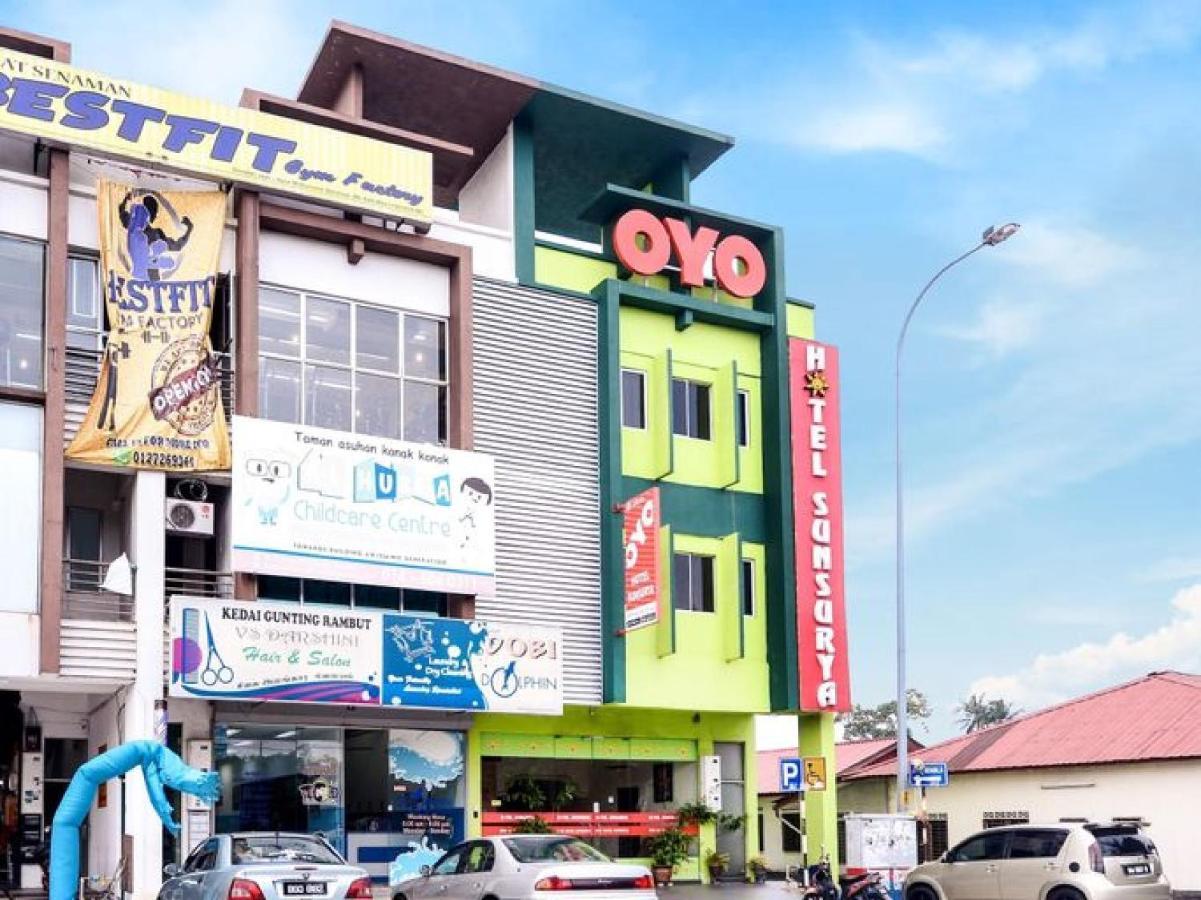 Hotel Sunsurya Klang Esterno foto