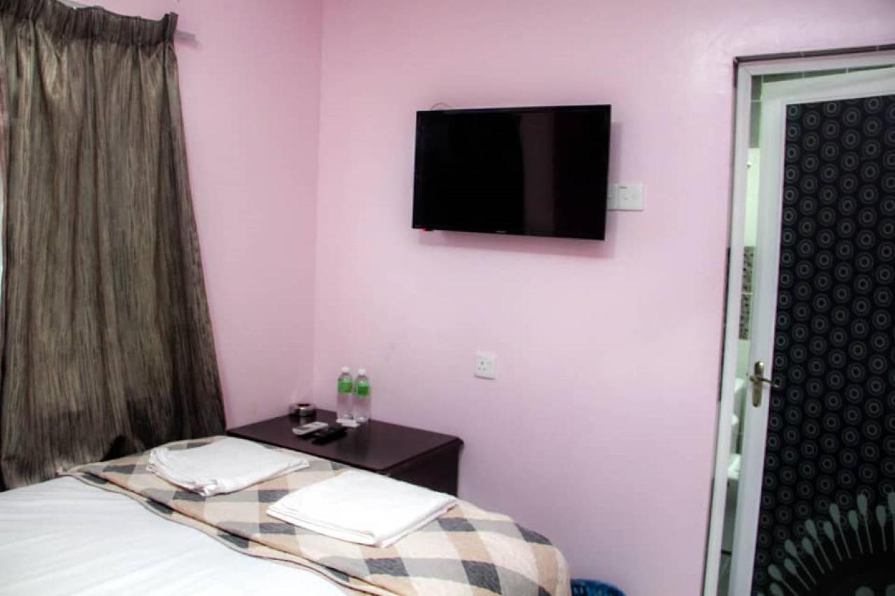 Hotel Sunsurya Klang Esterno foto