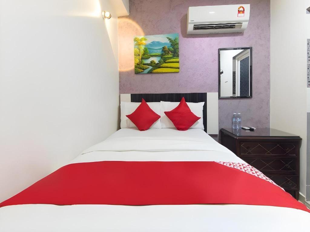 Hotel Sunsurya Klang Esterno foto