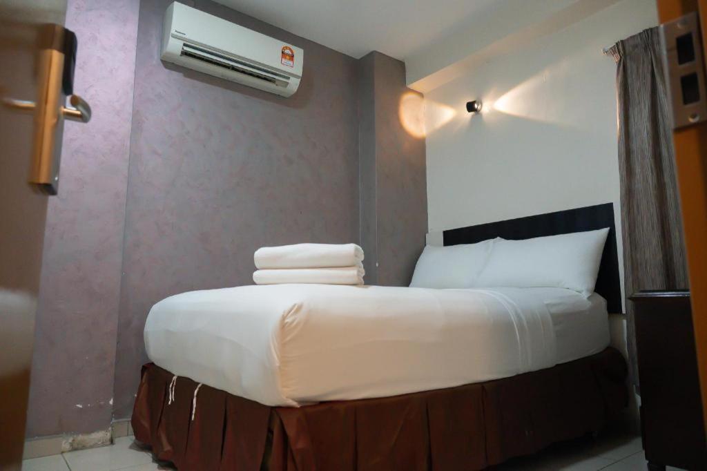 Hotel Sunsurya Klang Esterno foto