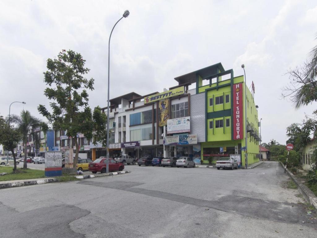 Hotel Sunsurya Klang Esterno foto