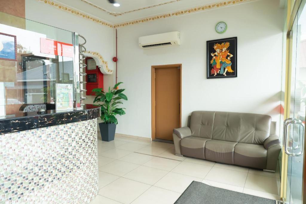 Hotel Sunsurya Klang Esterno foto