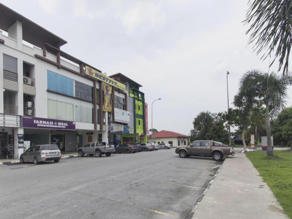 Hotel Sunsurya Klang Esterno foto